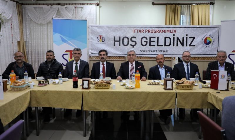 BORSA YÖNETİMİ ŞARKIŞLADAKİ ÜYELERLE İFTARDA BULUŞTU